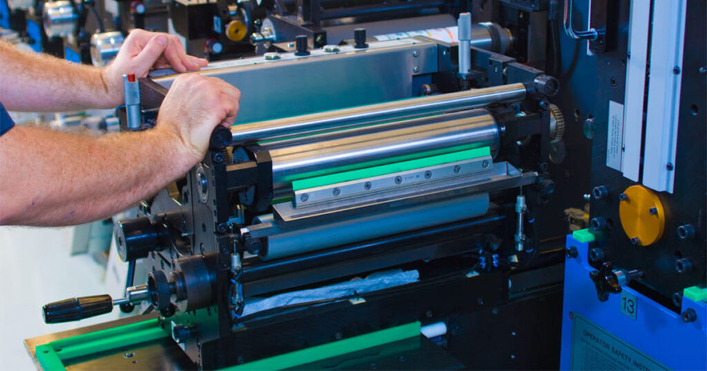 How Does UV Rotary Screen Printing Work for High-End Packaging